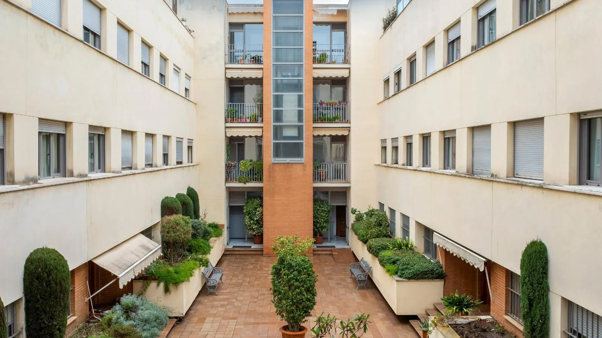 Monkeys Apartments Muro De Los Navarros Deluxe إشبيلية إسبانيا